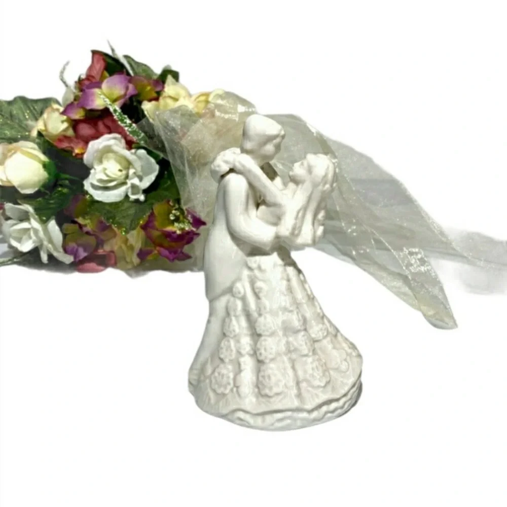 Bride & Groom Figurine or Cake Topper Collectible Wedding Bridal Keepsake